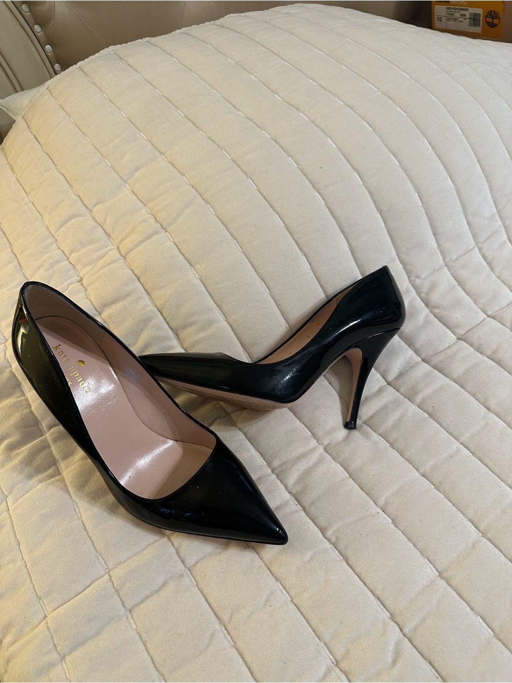 kate spade Black Patent Leather Pointed Toe Stiletto Pumps 7 1/2
